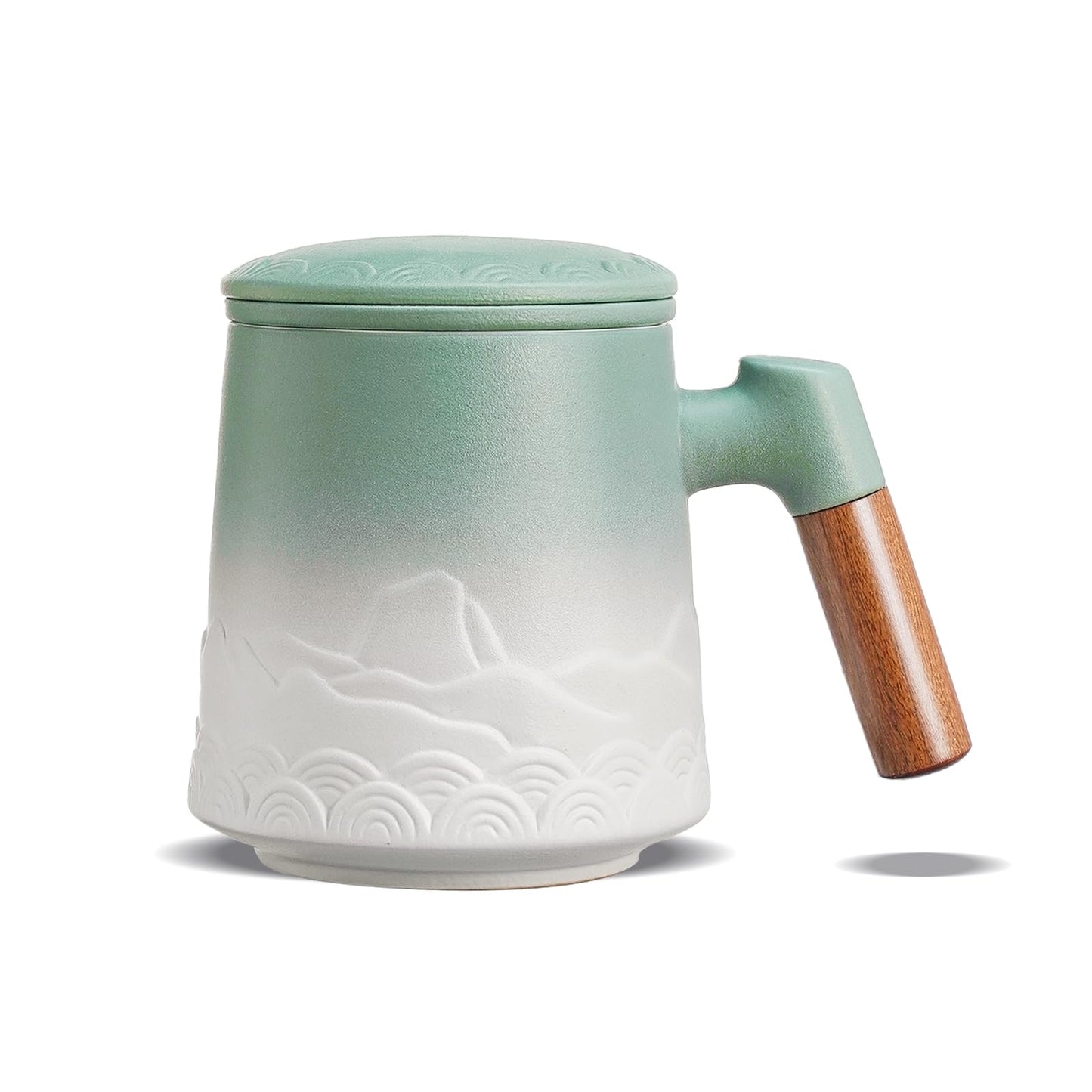 A pressed ceramic tea cup with a filter and lid, with a capacity of 14.5 ounces, a wooden handle. It is a gift set suitable for tea lovers, including a tea infuser cup and a filter.